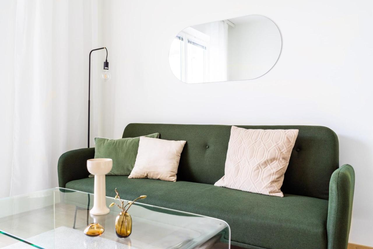 Juuri Valmistunut Yksio Rotuaarilla Apartment เอาลู ภายนอก รูปภาพ